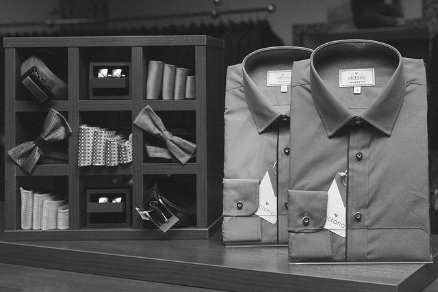 fashion merchandising rack display